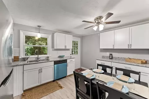 Kitchen - 57 Oakwood Ter, Springfield, MA 01109 photo 2 of 3