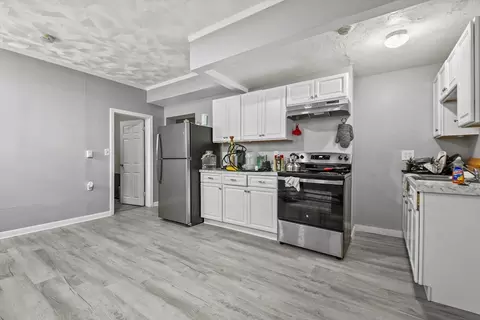 35 Grammont Rd, Worcester, MA 01607 photo 5