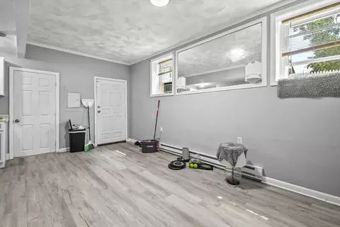 35 Grammont Rd, Worcester, MA 01607 photo 7
