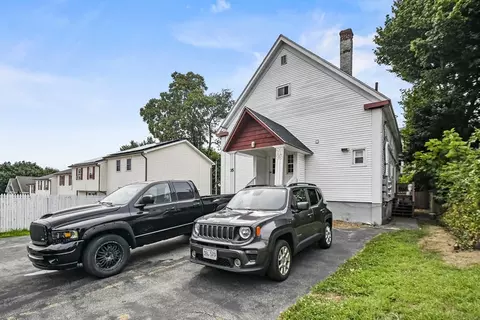 35 Grammont Rd, Worcester, MA 01607 photo 3