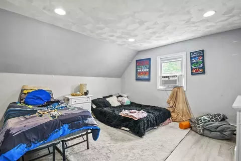 35 Grammont Rd, Worcester, MA 01607 photo 20