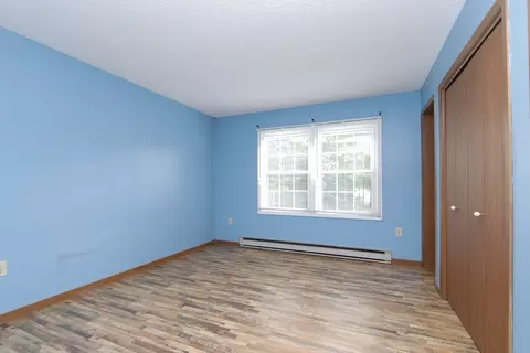 Bedroom - 562 E State St, Granby, MA 01033 photo 2 of 4