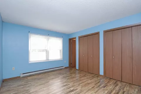 Bedroom - 562 E State St, Granby, MA 01033 photo 3 of 4