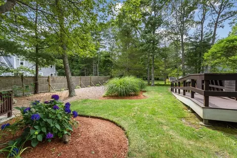 Exterior - 11 Chatham Ln, Mashpee, MA 02649 photo 4 of 6