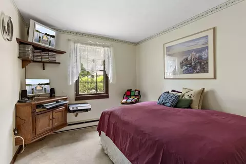 Bedroom - 11 Chatham Ln, Mashpee, MA 02649 photo 2 of 2