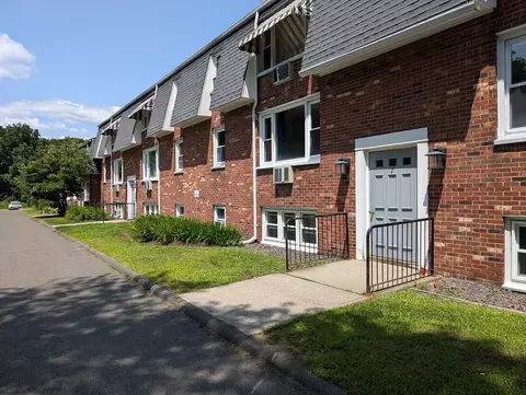 167 South St #7D, Northampton, MA 01060