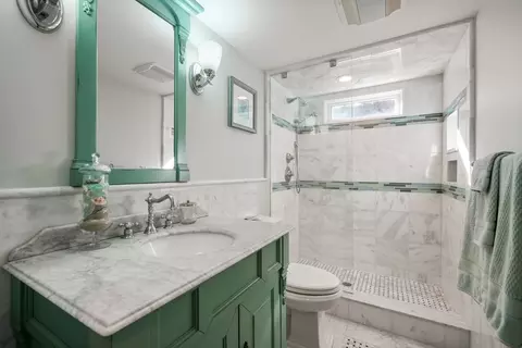 Bath - 29 Bay Shore Rd, Barnstable, MA 02601 photo 5 of 5