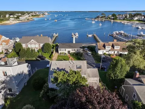 View/Area - 29 Bay Shore Rd, Barnstable, MA 02601 photo 3 of 5
