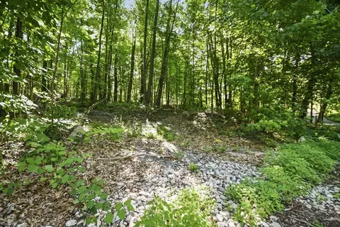180 Chase Rd, Lunenburg, MA 01462