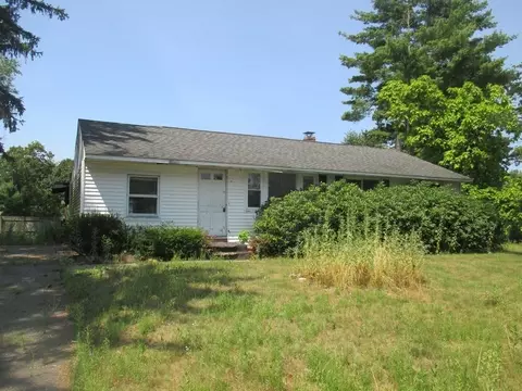 92 Sunset Dr, Springfield, MA 01109 photo 1