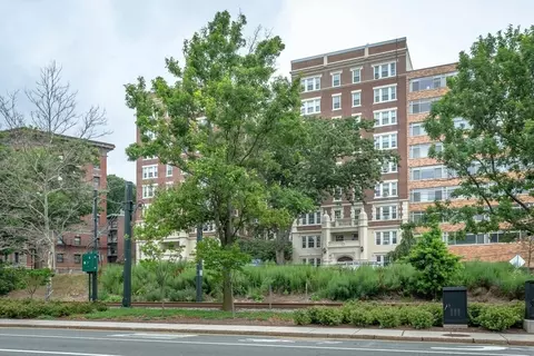1450-1454 Beacon St #701, Brookline, MA 02446