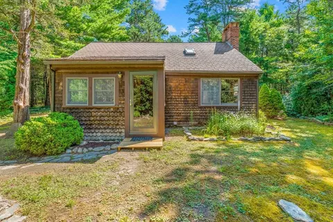 70 Orchard Rd, Mashpee, MA 02649 photo 2