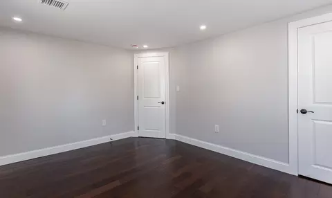 Bedroom - 69 Grinnell St, Fall River, MA 02721 photo 4 of 8