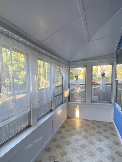 Exterior - 18 10th St, Wareham, MA 02558 photo 3 of 3