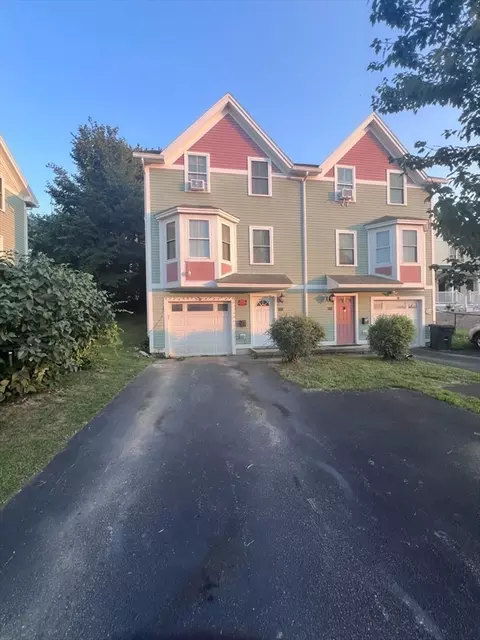 85 Harrison St, Worcester, MA 01604 photo 2