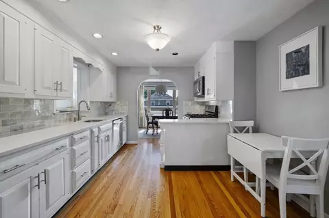210 Willow St, Boston, MA 02132 photo 7