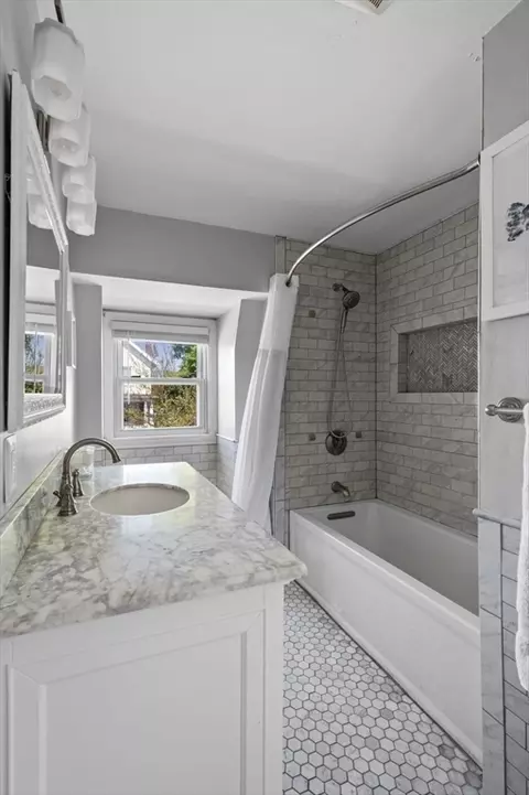 210 Willow St, Boston, MA 02132 photo 26