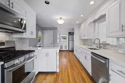 210 Willow St, Boston, MA 02132 photo 5