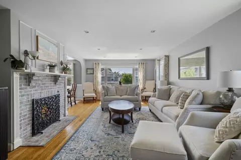 210 Willow St, Boston, MA 02132 photo 10
