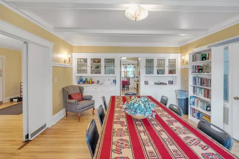 Dining - 1015 Pleasant, Worcester, MA 01602 photo 1 of 2