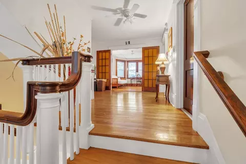 Entry Way - 1015 Pleasant, Worcester, MA 01602 photo 6 of 6