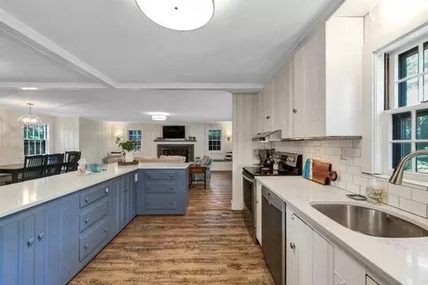 7 Pine Ave, Mashpee, MA 02649 photo 12