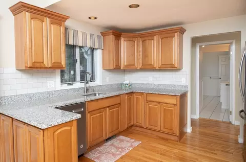 Kitchen - 1 Shellback Way #A1, Mashpee, MA 02649 photo 2 of 7