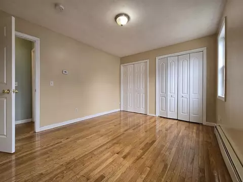 4 Palm St, Worcester, MA 01604 photo 13