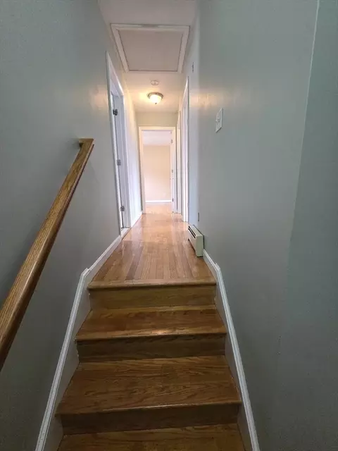 4 Palm St, Worcester, MA 01604 photo 10