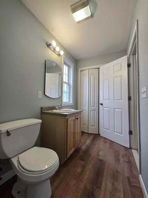 4 Palm St, Worcester, MA 01604 photo 16