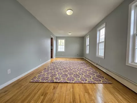4 Palm St, Worcester, MA 01604 photo 5