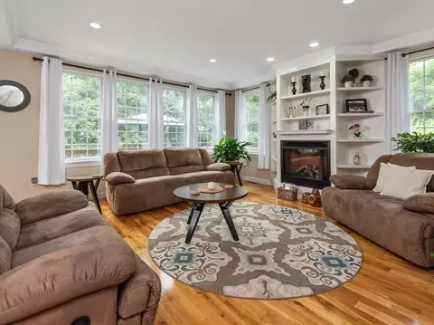 40 Rustic Dr Ext, Worcester, MA 01609 photo 7