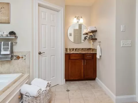 40 Rustic Dr Ext, Worcester, MA 01609 photo 20