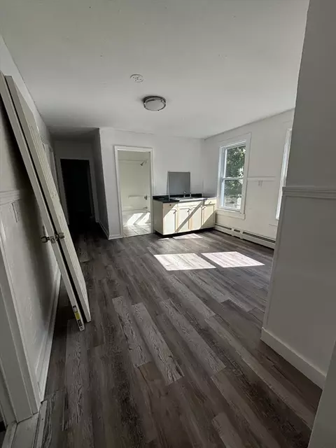 9 Pleasant Ter, Worcester, MA 01609 photo 16