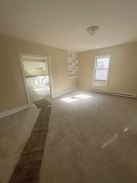 9 Pleasant Ter, Worcester, MA 01609 photo 7
