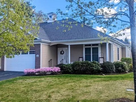 103 Red Maple Run #103, Norfolk, MA 02056