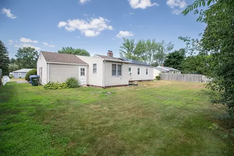 105 Hermitage Dr, Springfield, MA 01129 photo 35
