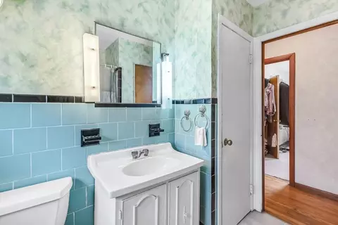 105 Hermitage Dr, Springfield, MA 01129 photo 16