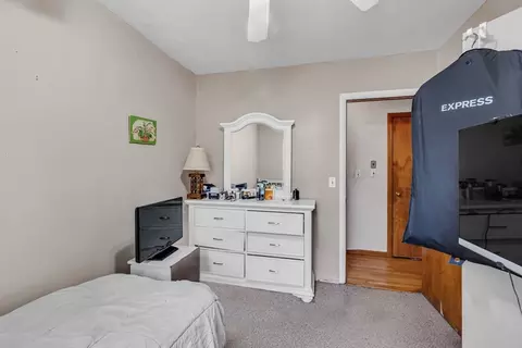 105 Hermitage Dr, Springfield, MA 01129 photo 14