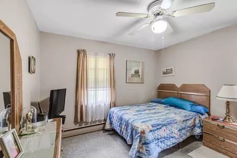 105 Hermitage Dr, Springfield, MA 01129 photo 8