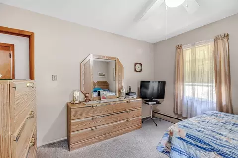 105 Hermitage Dr, Springfield, MA 01129 photo 11