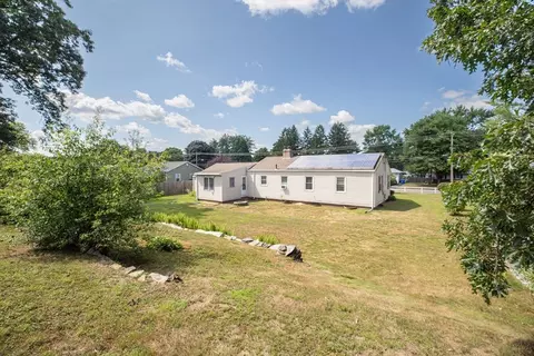 105 Hermitage Dr, Springfield, MA 01129 photo 37