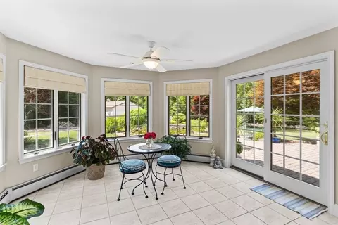 1559 Main St, Acushnet, MA 02743 photo 9