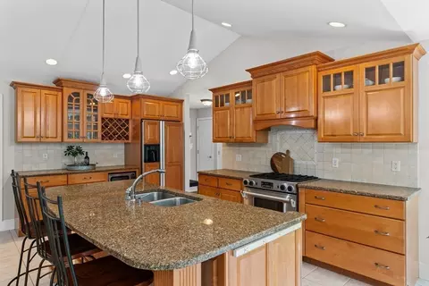 1559 Main St, Acushnet, MA 02743 photo 16