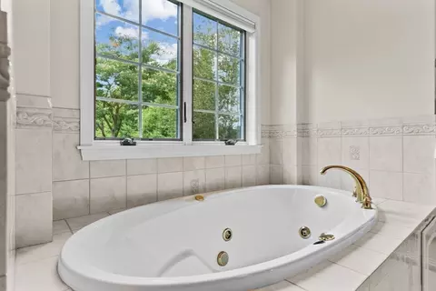 1559 Main St, Acushnet, MA 02743 photo 18