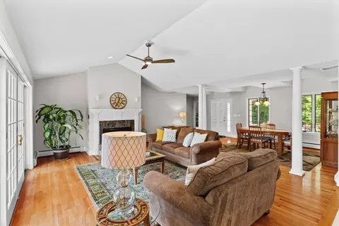 1559 Main St, Acushnet, MA 02743 photo 11