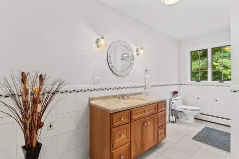 1559 Main St, Acushnet, MA 02743 photo 27