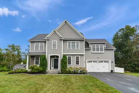 44 Sergeant Harrington Dr, Swansea, MA 02777