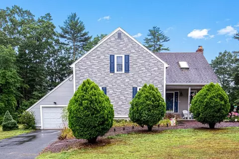 249 Meadow St, Carver, MA 02330