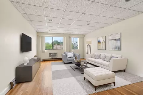 111 Foster #311, Peabody, MA 01960